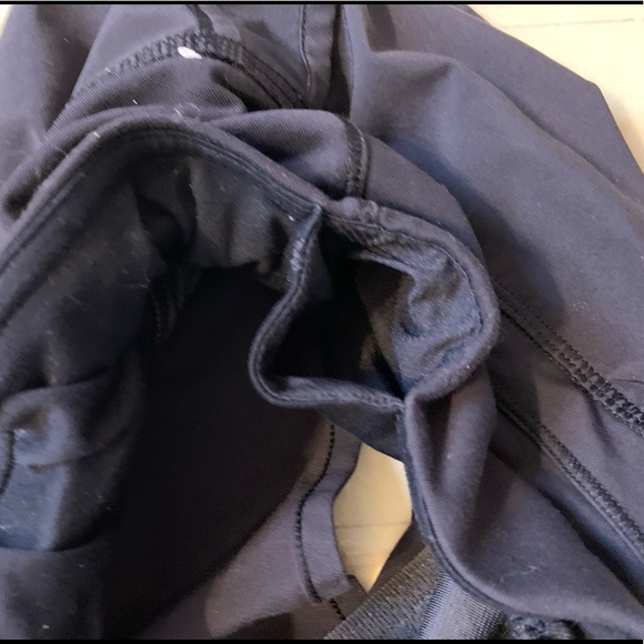 LULULEMON black Speed Up shorts - Picture 14 of 15